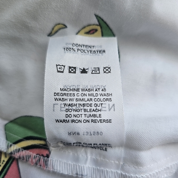 Level Ten Novelty Hot Sauce Button Down - Picture 4 of 9